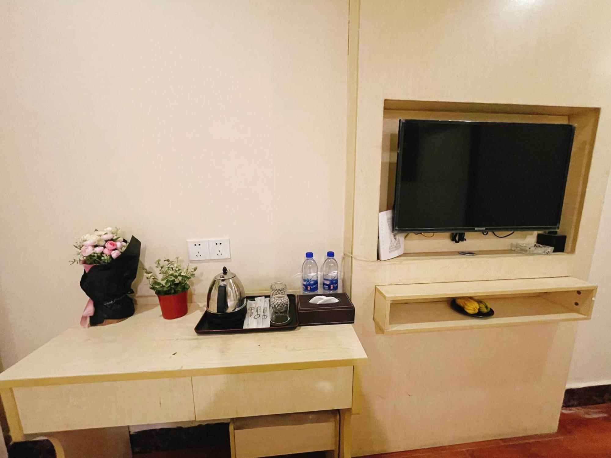 Emi Hotel Guangzhou International Convention And Exhibition Center Guangzhou Tower Branch מראה חיצוני תמונה